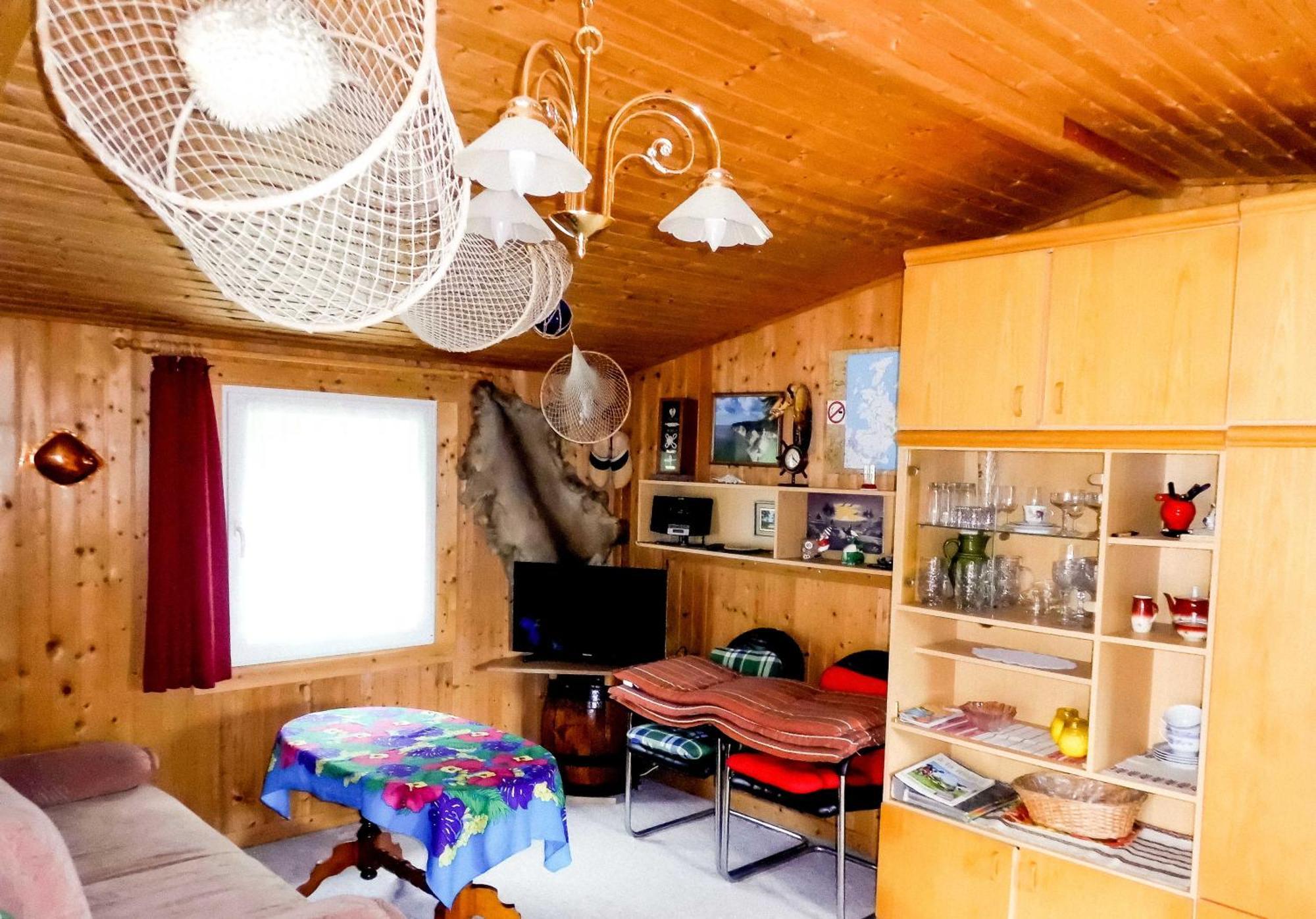Bungalow Und Ferienwohnung Auf Ruegen 클루이스 외부 사진